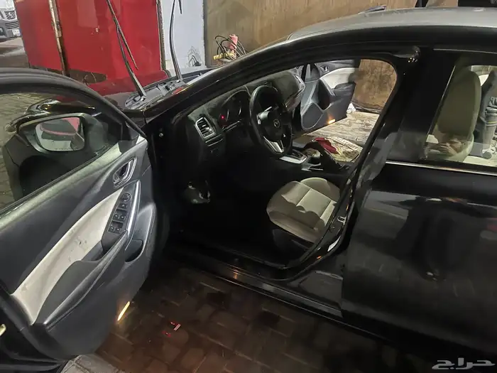 مازدا 6 اسود 2015 16