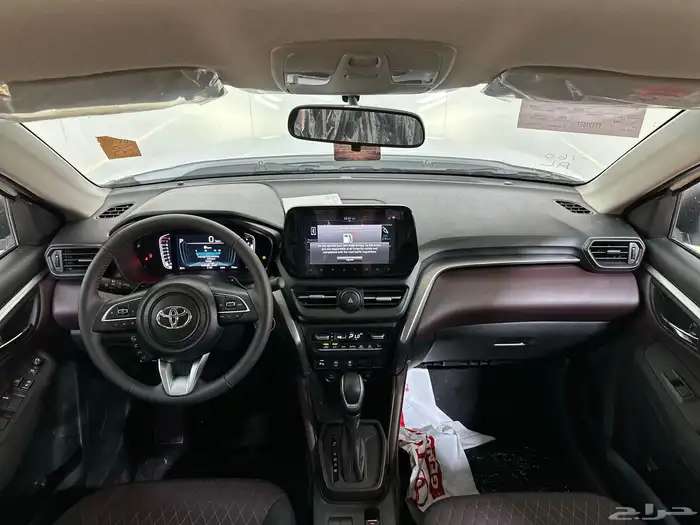 تويوتا اوربان كروزر GL ستاندر 2026 12