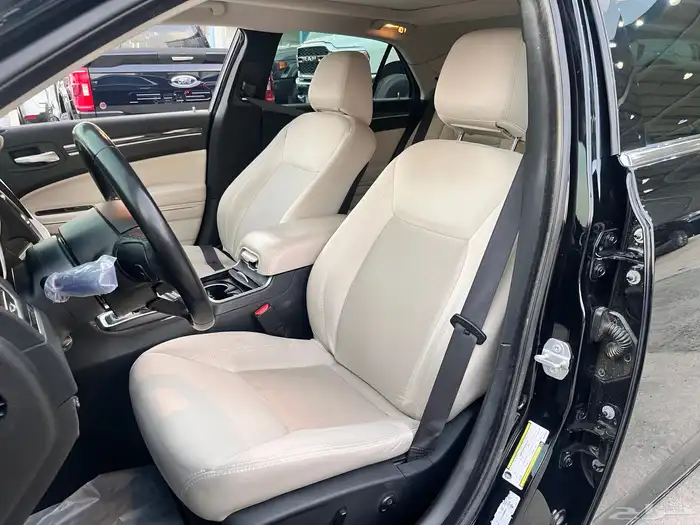 كرايزلرM300 موديل 2021 9