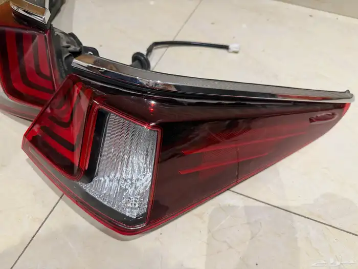 اصطبات لكزس ES اصلية 2