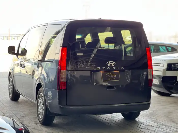 هونداي ستاريا موديل 2025 7