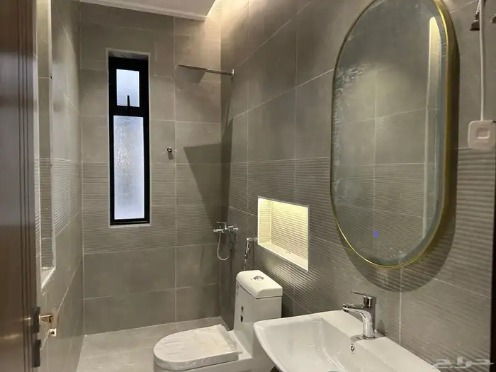 شقه ارضيه للبيع حي الاخضر مستقله ب450 الف 22