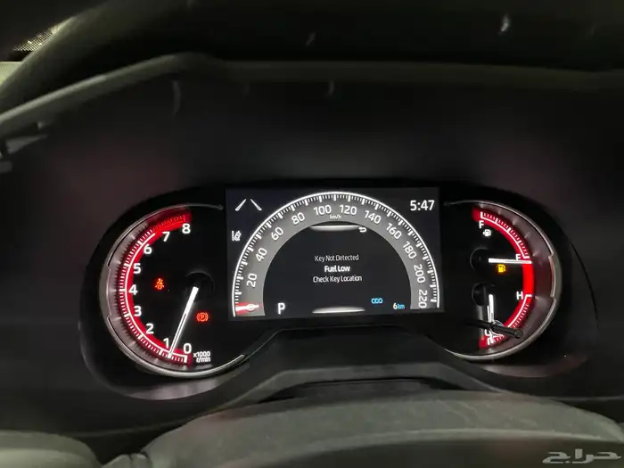 تويوتا راف 4 2025 أدفنشر سعودي ( بنزين) 2.5L 15
