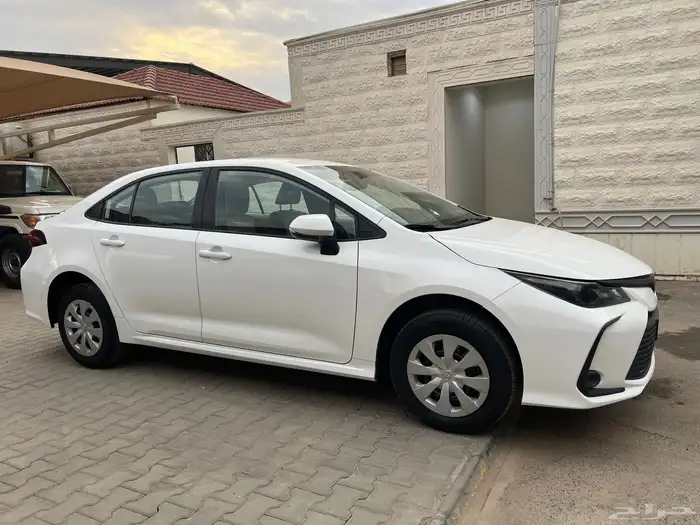 كورولا 2020 1.6 نظيف جدا لدى قمة الاطلال 4