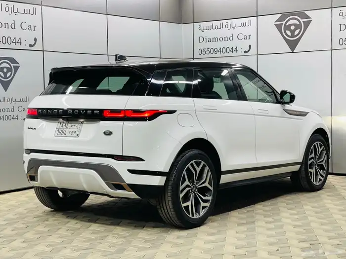 رانج روفر إيفوك داينميك 2022 4