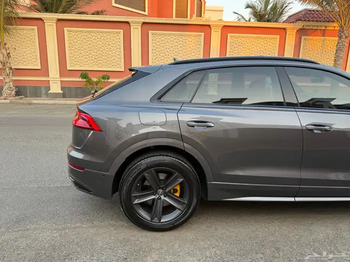 اودي Q9 كوارتو 2019 شبه جديد 7