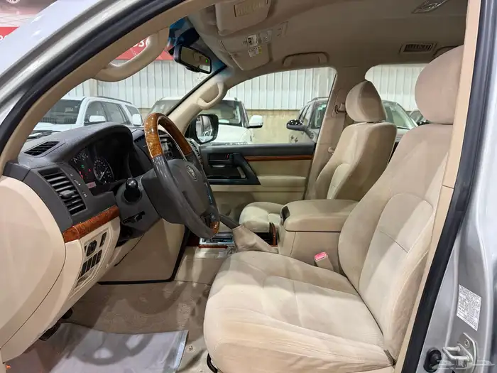 تويوتا لاندكروزر GX 2013 6