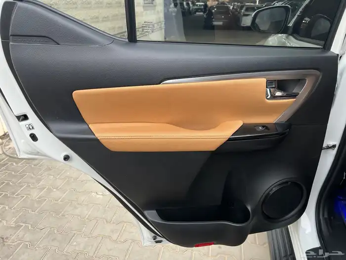 فورتشنر بنزين 2025 فل كامل عداد 19.000 فقط لدى قمة الاطلال 20