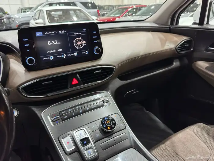 هونداي سنتافي موديل 2023 نص فل 7