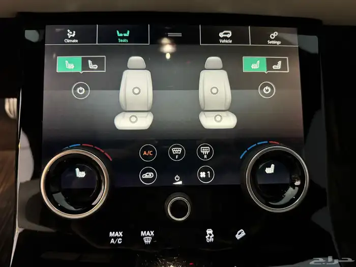 رنج روفر فيلار موديل 2018 ( بحالة ممتازة ) 27