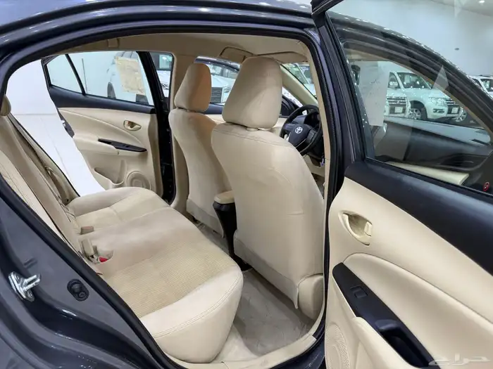 تويوتا يارس 2022 سعودي استاندر 15