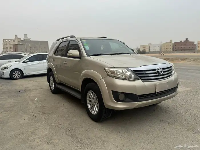 تايوتا فورتشنر 2015 2