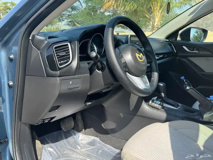 مازدا 3 فل كامل مخزنه بحالة الوكالة 2016 14