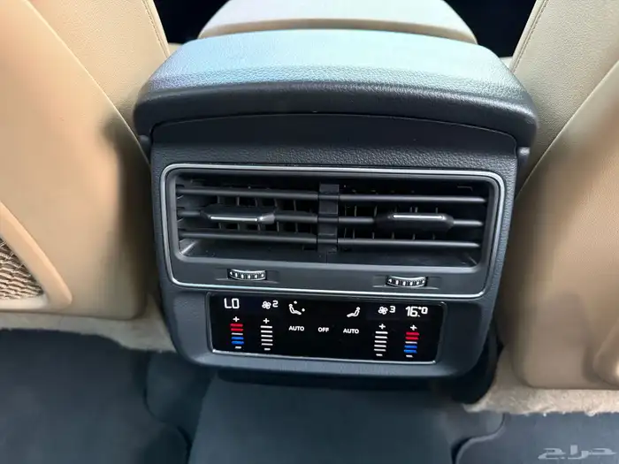 اودي Q9 كوارتو 2019 شبه جديد 28