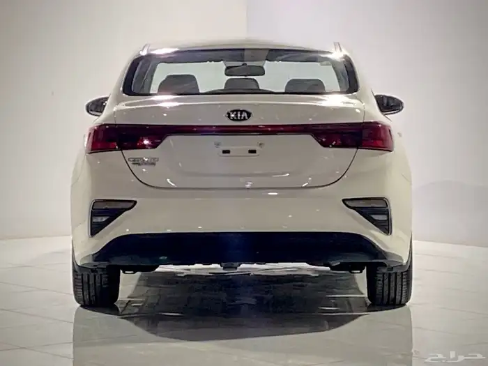 كيا   سيراتو  2021 13