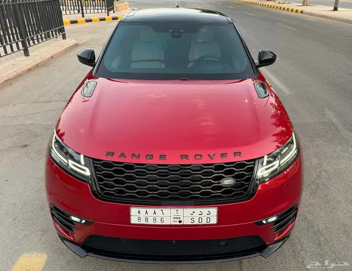 رنج روفر فيلار موديل 2018 ( بحالة ممتازة ) 4