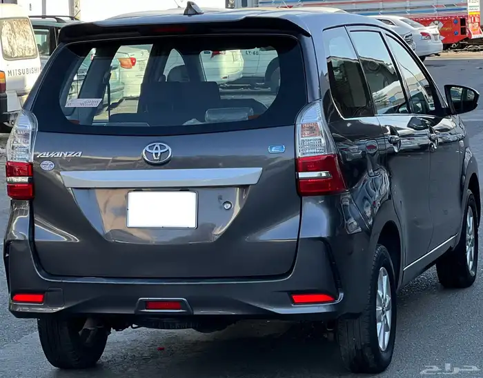 تويوتا افانزا 2020 8