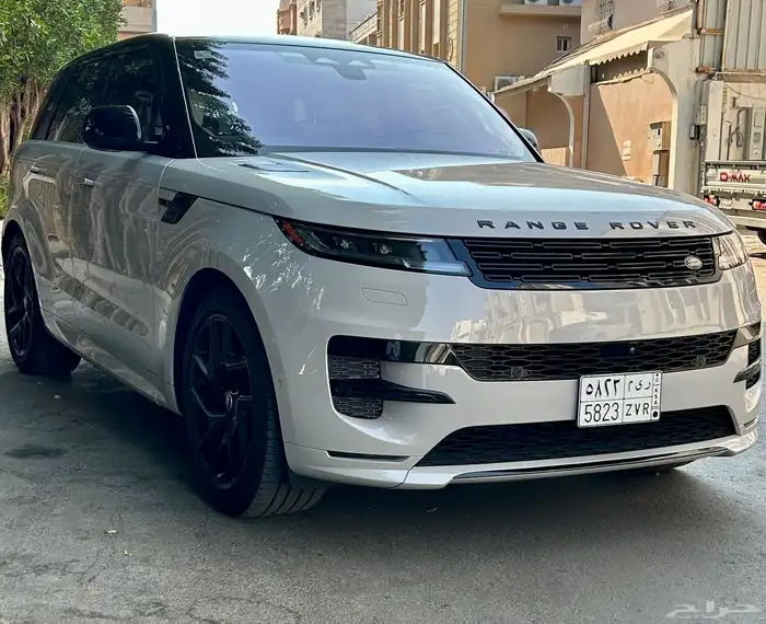 ارخص رنج روفر سبورت P400 S Dynamic في السعودية 4