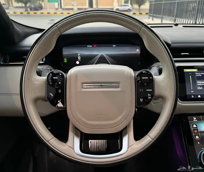 رنج روفر فيلار موديل 2018 ( بحالة ممتازة ) 19