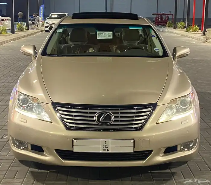 لكزس LS460 2010 شورت 0