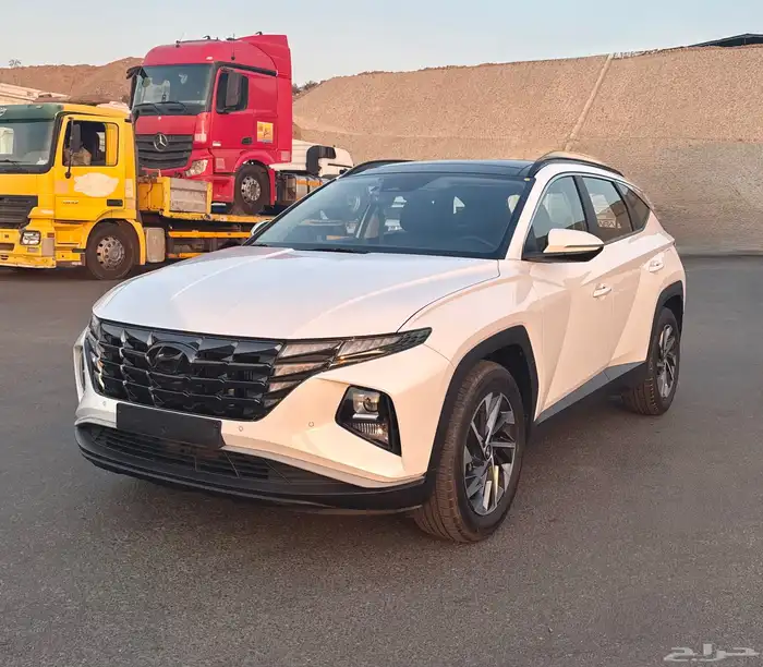 توسان 2021 (بنزين - 1600cc) بنورما فل كامل وكاله للبيع 0