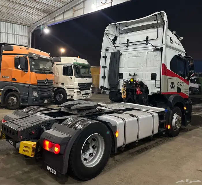 شاحنة افيكو 2021 2