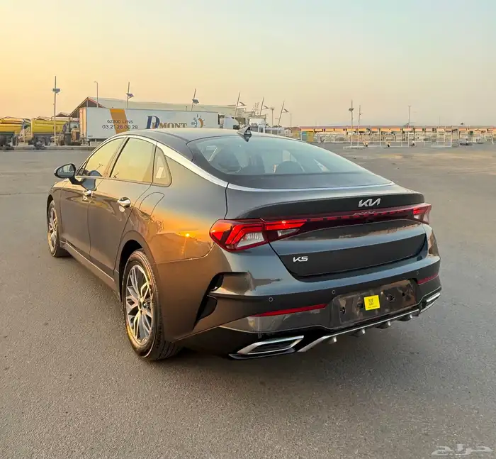كيا K5 نص الفل 2023 ماشيه 51 الف بحالة الوكاله للبيع 3