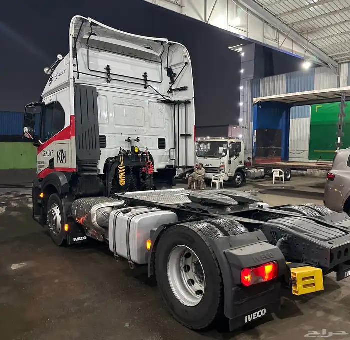 شاحنة افيكو 2021 4