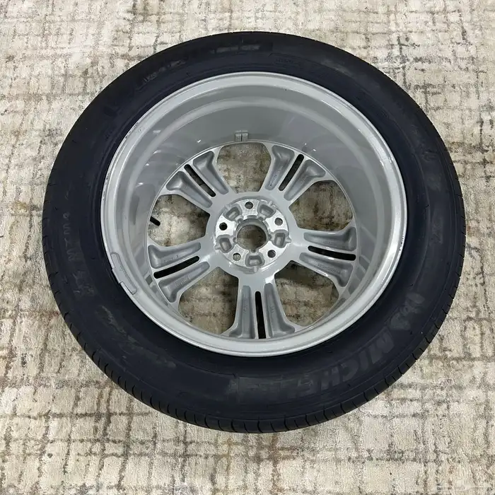 اسبير وكالة جديد بحالة المصنع 3