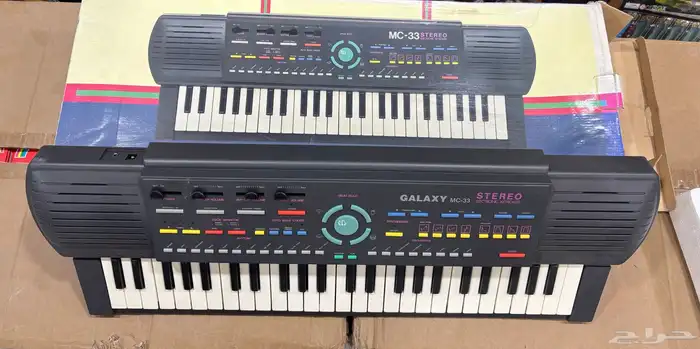 بيانو متنوع للبيع شغال كهرباء وبطارية 4