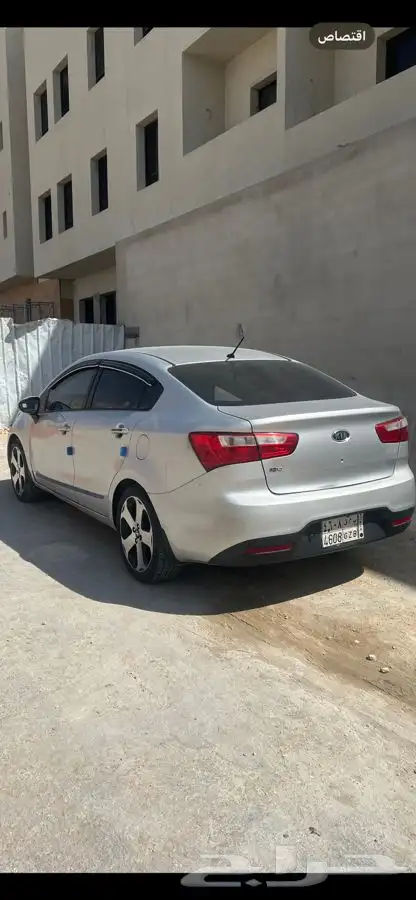 كيا ريو للبيع ممشي قليل 2