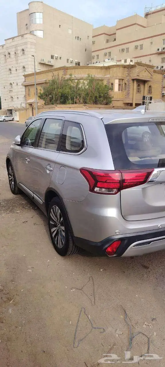 متسوبيشي اوتلاندر 2019 للبيع 2