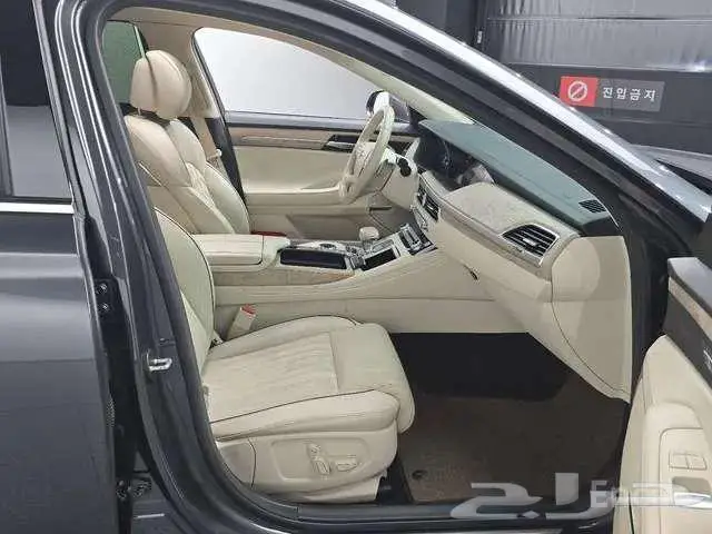 جينسيس G90 موديل 2021 5