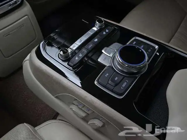 جينسيس G90 موديل 2021 8