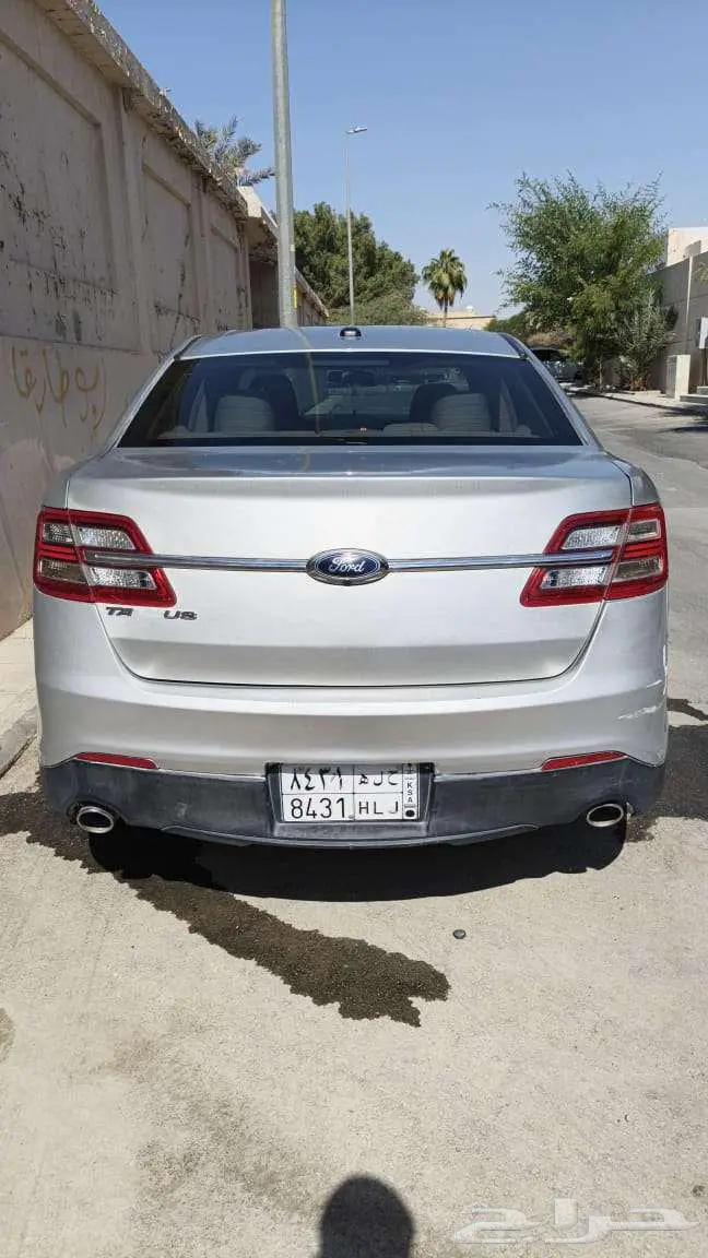 سيارة فورد تورس 2015 للبيع 7