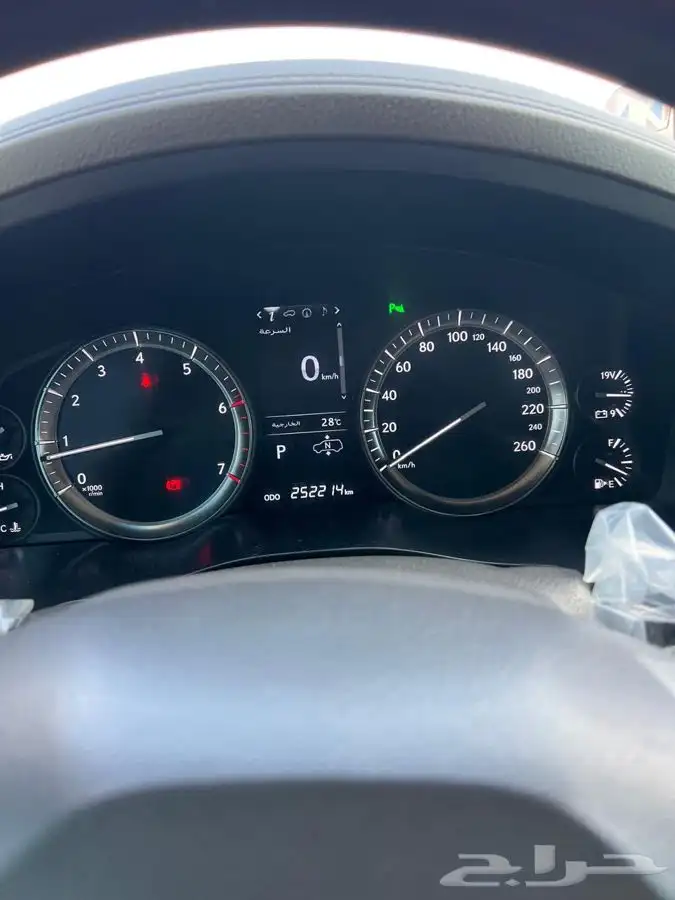 للبيع جيب لكزس 6