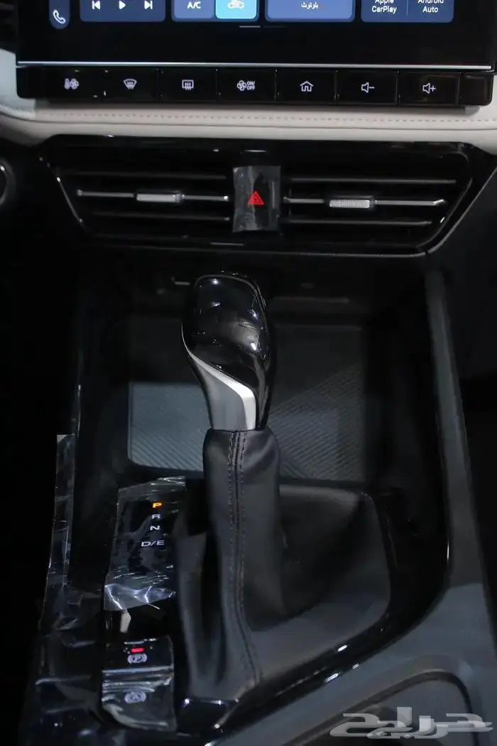 ام جي 5 الشكل الجديد بصمه 2025 7