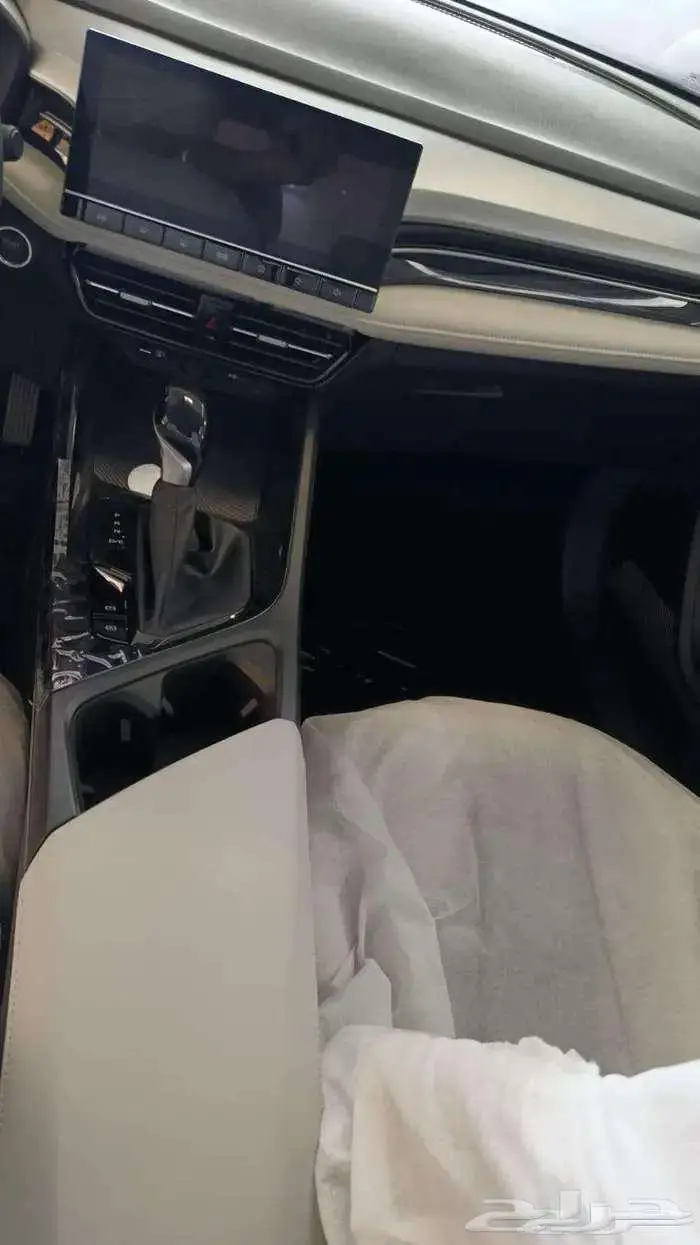 ام جي 5 ستاندر الشكل الجديد موديل 2025 2