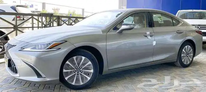 لكزس ES250 AA موديل 2025 10