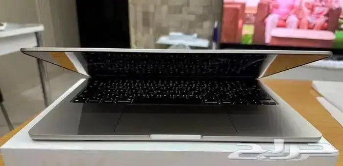 للبيع ماك بوك اير M3 ذهبي نضيف اخو الجديد موديل 2024 3