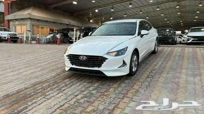 هيونداي سوناتا 2021 استاندر بنزين - 2400 سي سي 0