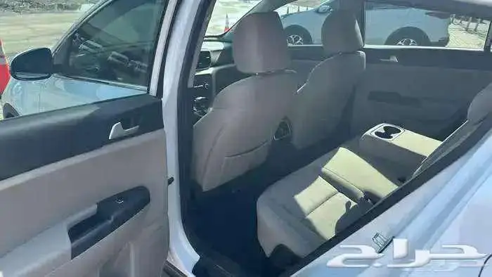 كيا سبورتاج 2021 استاندر محرك 2.400 سي سي دبل 9