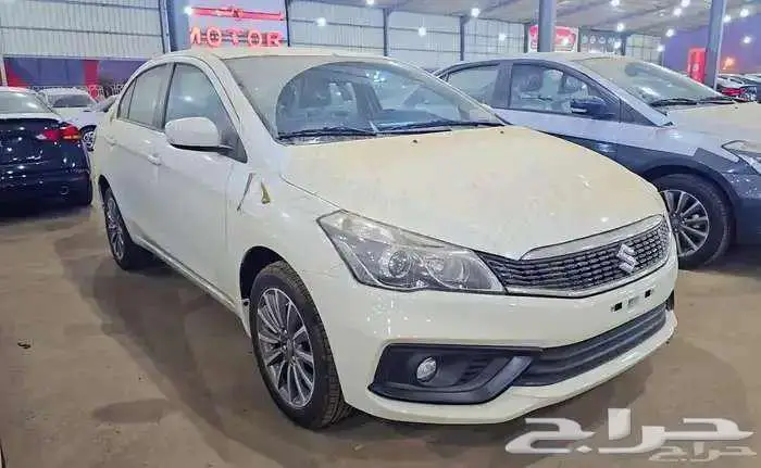 سوزوكي سياز GL موديل 2025 اسعار ممتازه جدا جدا 16