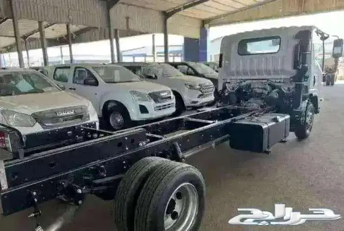 ايسوزو 2025 دينه 6 طن شاص طويل 6.10 كاش وتقسيط 5