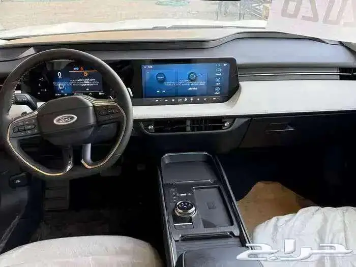 فورد تورس 2026 تيتانيوم فل كامل 6