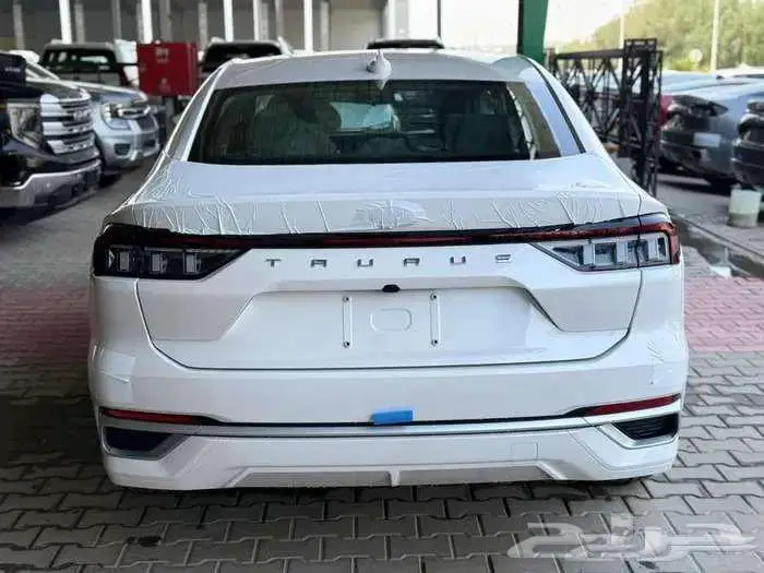 فورد تورس امبيانتي 2026 حصريا لدى سفنز 7