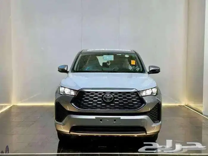 انوفا GL فضى بنزين 2025 8