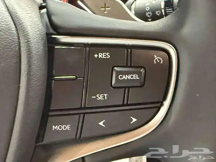 لكزس ES 350 فتحة سقف 2025 بنزين نظام 50-50 18