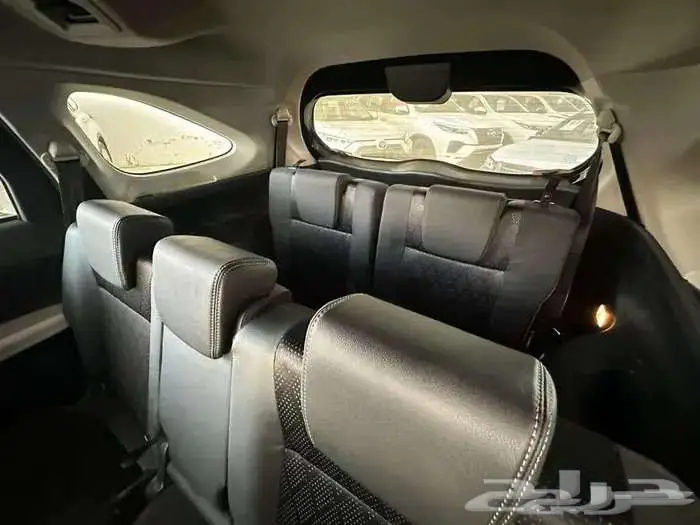 تويوتا فيلوز GLX 2025 3