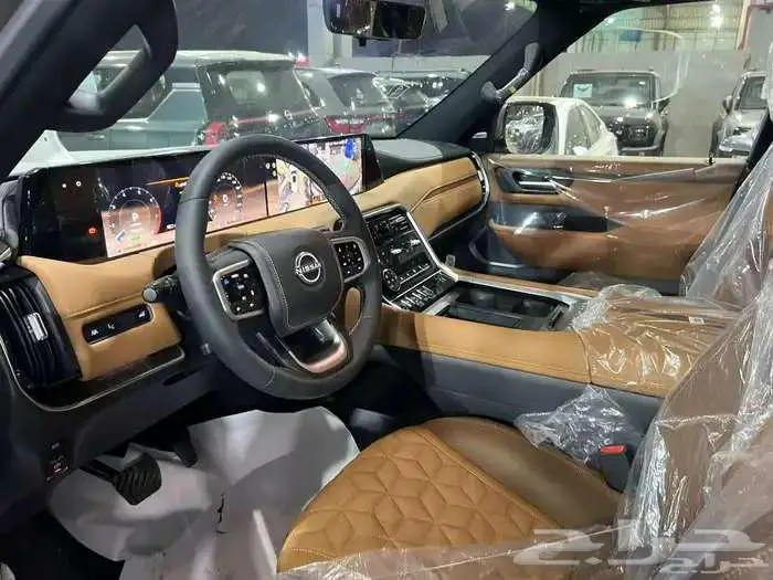 نيسان باترول بلاتينيوم تون تيربو. 2026.متاح كاش وأقساط 6